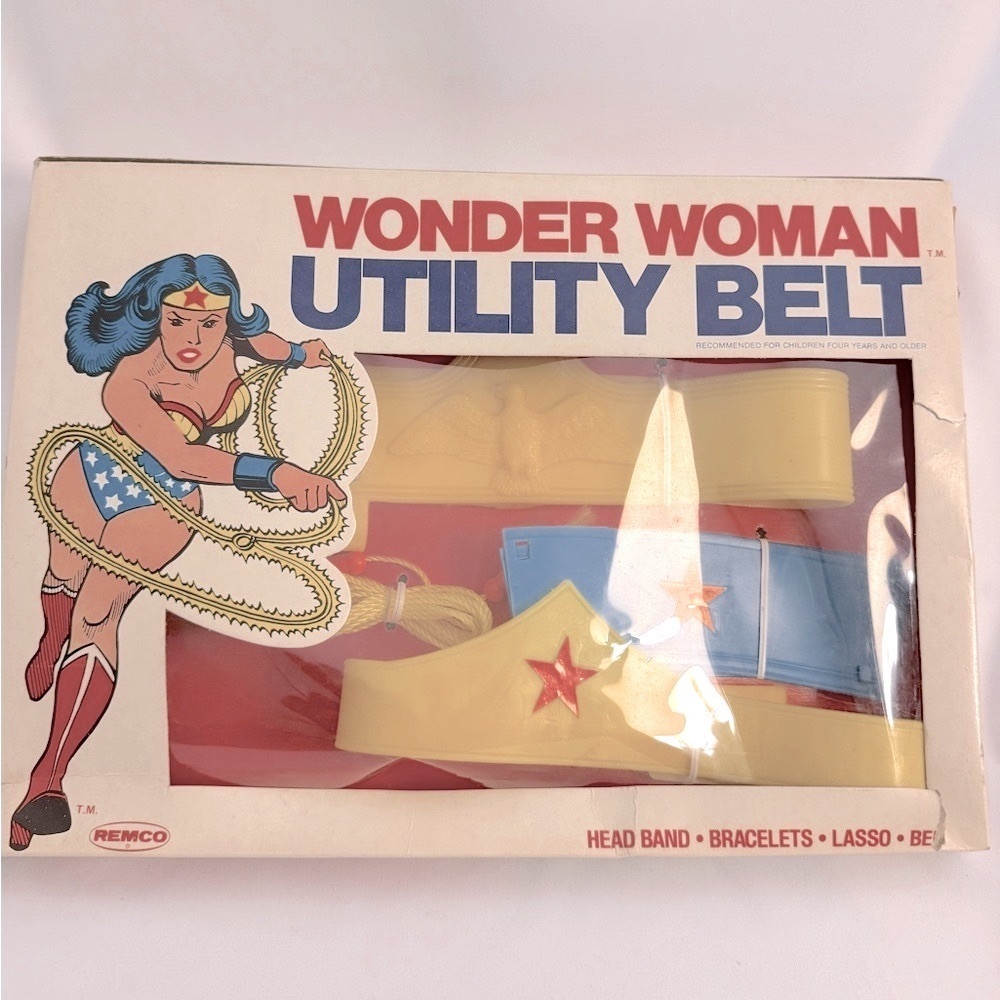 Vintage REMCO 1978 Wonder Woman Utility Belt!